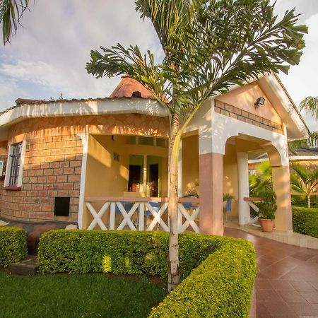 Hotel Nyakoe Kisii Bagian luar foto